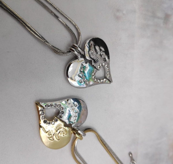 Парная подвеска Сердце на цепочках (2 цепочки, 2 половинки сердца)